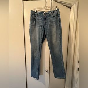Paige 28 light wash wide leg jeans